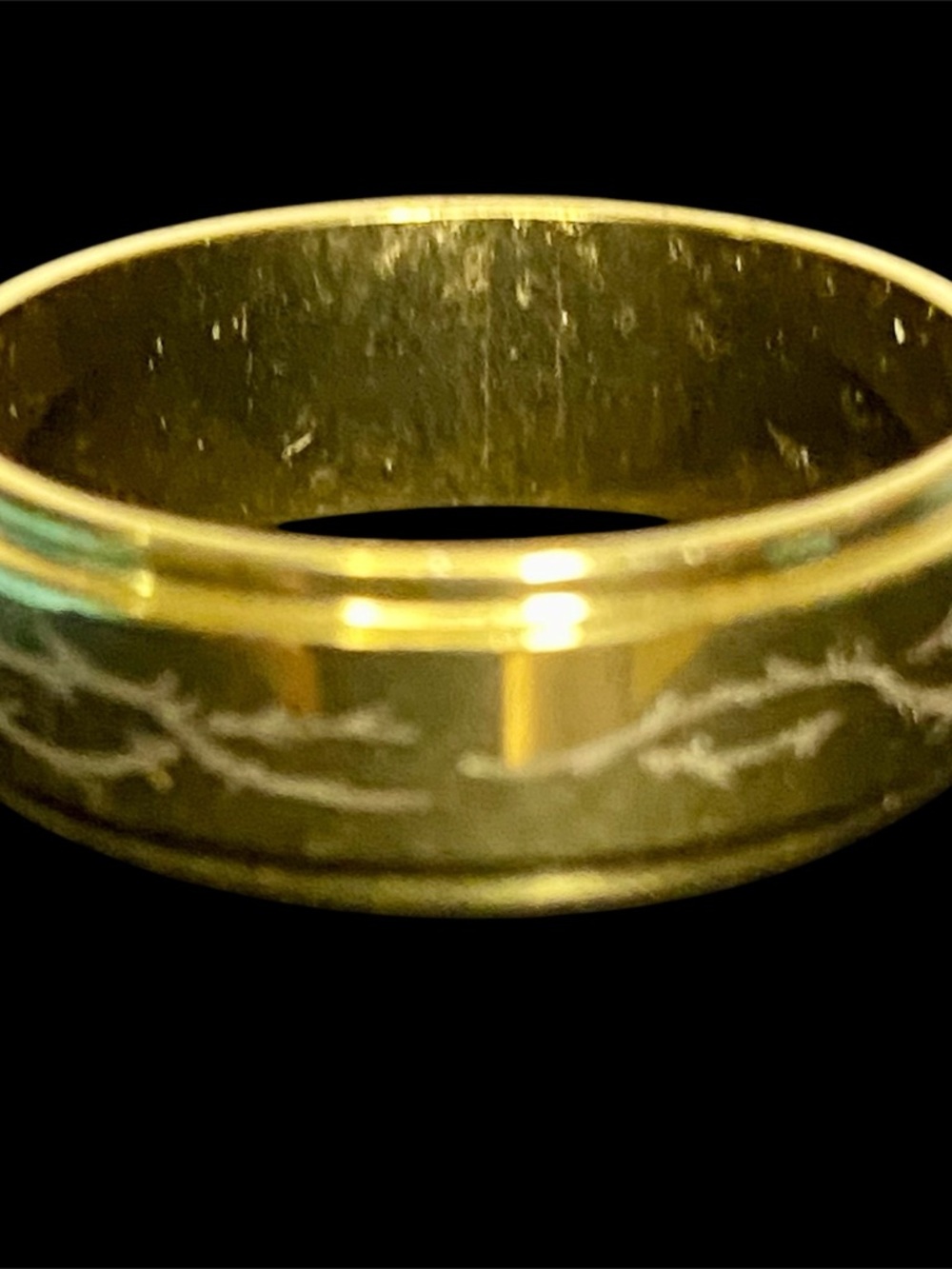 Gold Band Ring with Etched Vine Detail